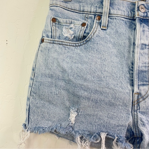 Levi's 501 Original Button Fly High Waist Destroyed Cutoff Denim Shorts Size 29 - Picture 5 of 16
